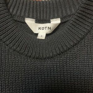 KOTN black small crew sweater